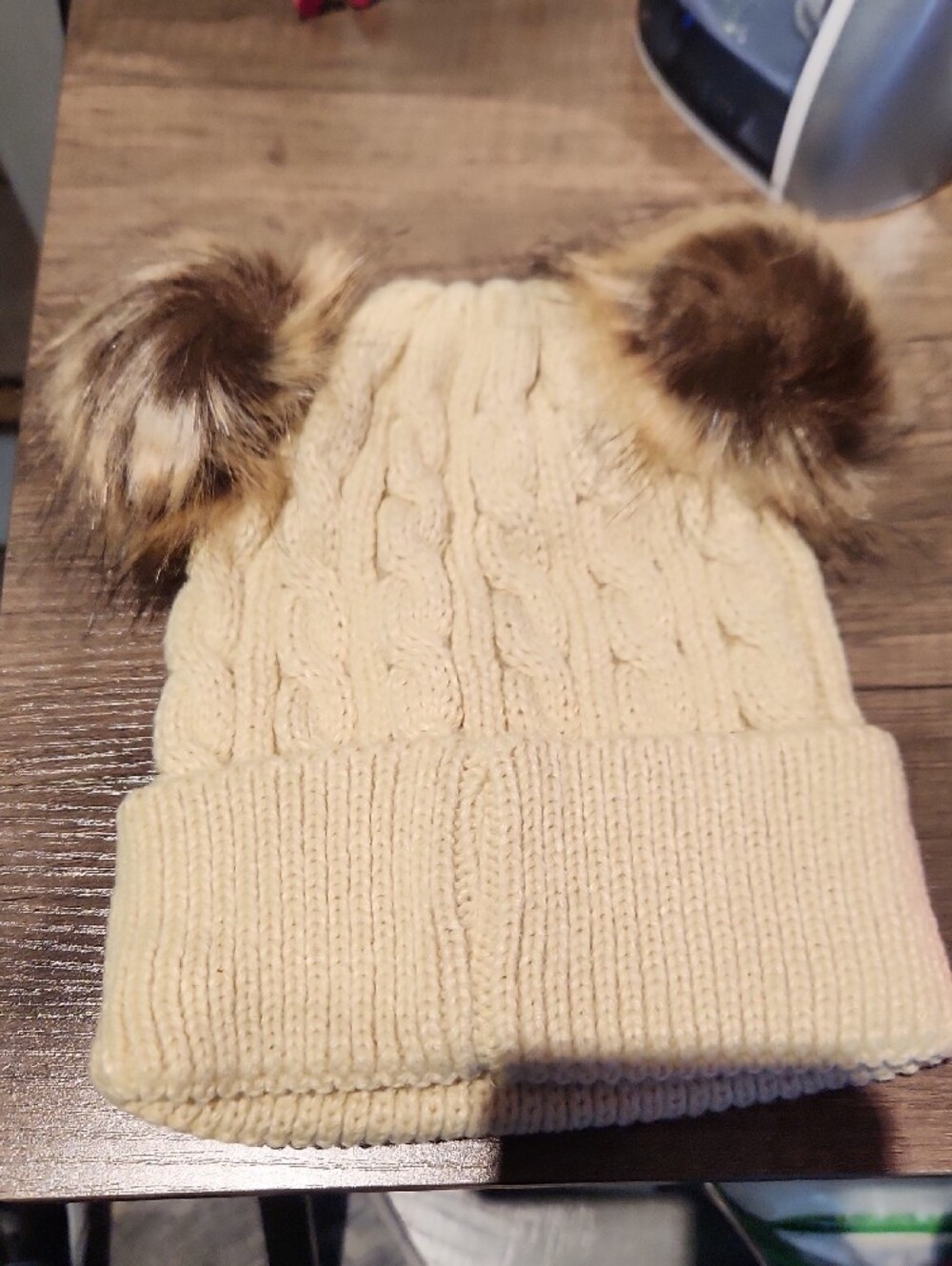 NWT N'86 Brooklyn Twenty Kids Cream Pom-Pom Knit Beanie - Picture 3 of 5